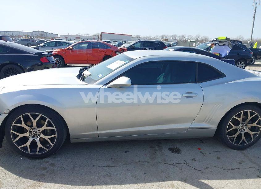 Photo 14 of 2013 Chevrolet Camaro 2LS (VIN 2G1FA1E32D9131600)
