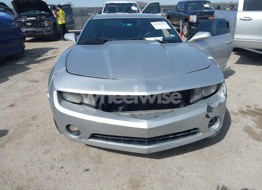 Photo 6 of 2013 Chevrolet Camaro 2LS (VIN 2G1FA1E32D9131600)
