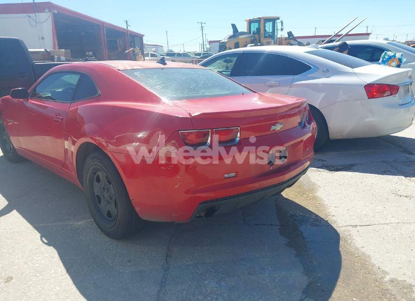 Photo 3 of 2013 Chevrolet Camaro 2LS (VIN 2G1FA1E32D9175094)