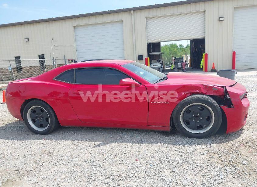 Photo 13 of 2013 Chevrolet Camaro LS (VIN 2G1FA1E32D9199332)