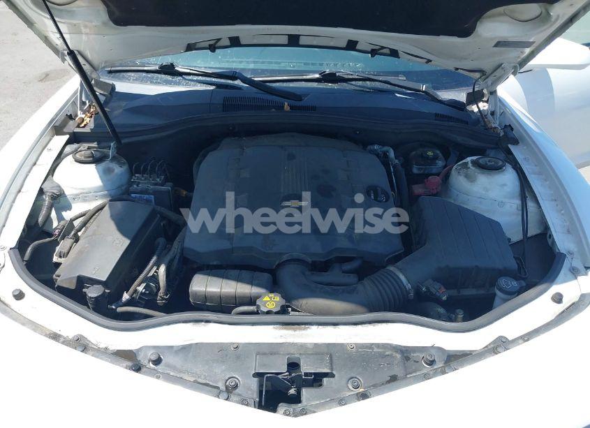 Photo 10 of 2013 Chevrolet Camaro LS (VIN 2G1FA1E32D9210796)