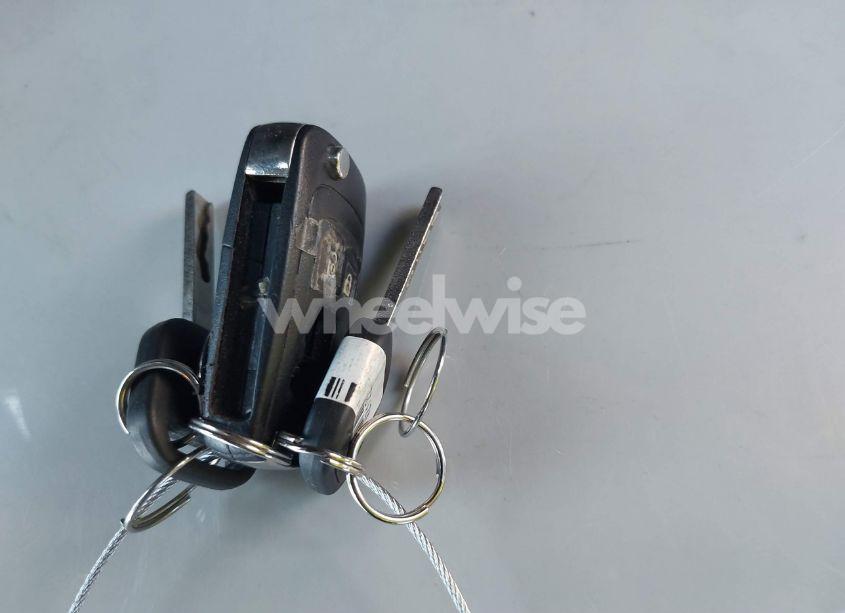 Photo 11 of 2013 Chevrolet Camaro LS (VIN 2G1FA1E32D9210796)