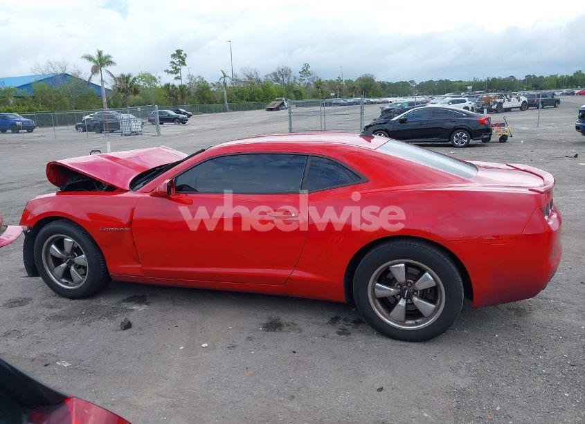 Photo 15 of 2013 Chevrolet Camaro 2LS (VIN 2G1FA1E32D9247668)