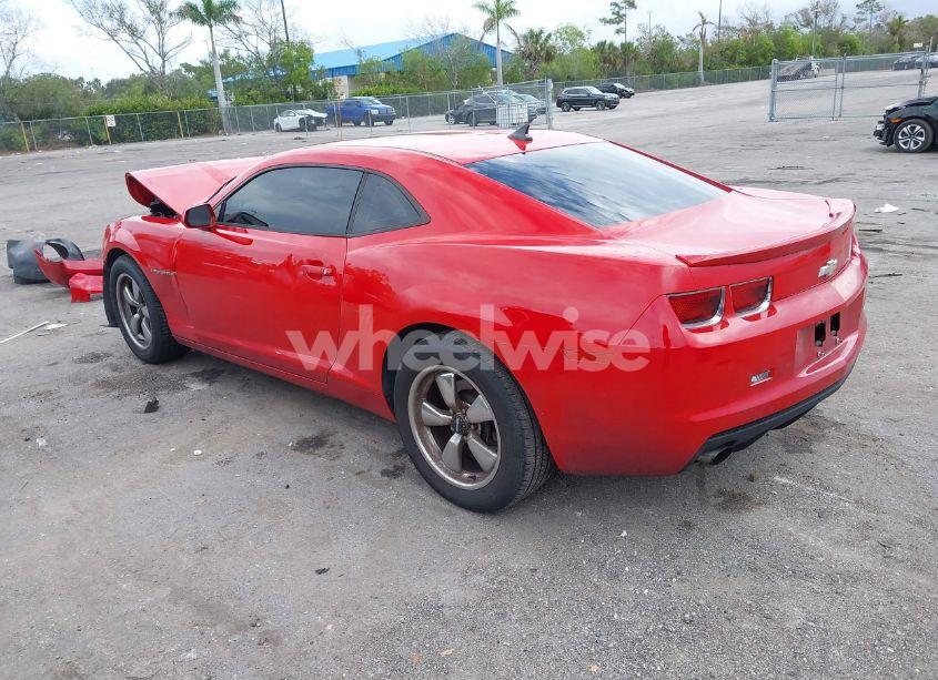 Photo 3 of 2013 Chevrolet Camaro 2LS (VIN 2G1FA1E32D9247668)