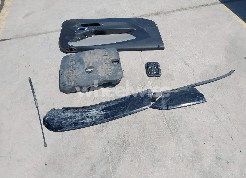 Photo 11 of 2014 Chevrolet Camaro 2LS (VIN 2G1FA1E32E9126043)