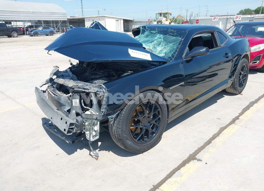 Photo 2 of 2014 Chevrolet Camaro 2LS (VIN 2G1FA1E32E9126043)