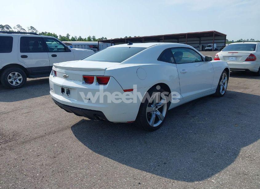 Photo 4 of 2012 Chevrolet Camaro 2LS (VIN 2G1FA1E33C9163809)