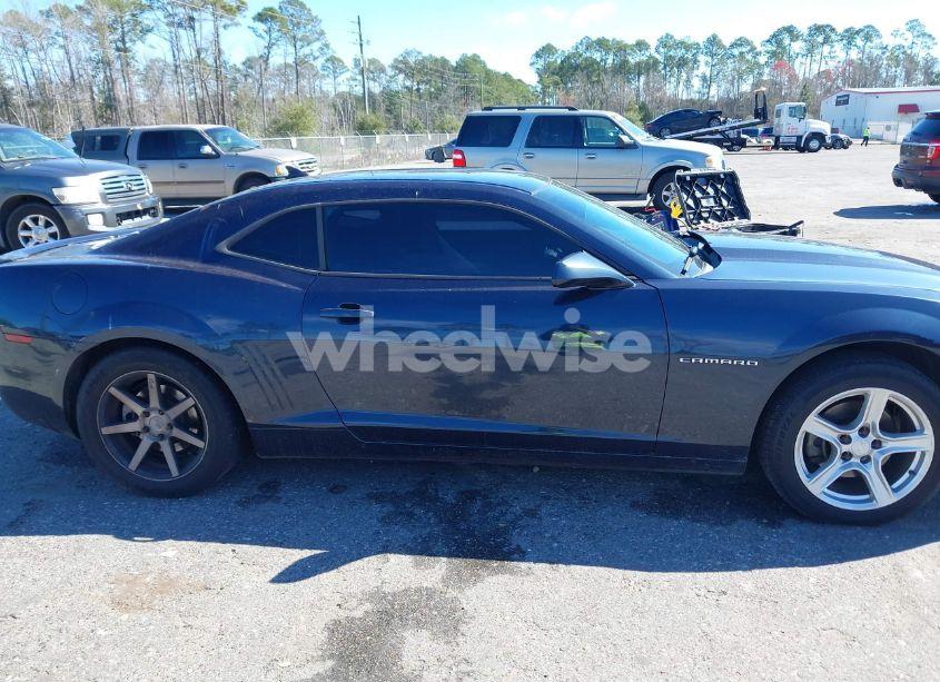 Photo 13 of 2013 Chevrolet Camaro 2LS (VIN 2G1FA1E33D9139043)