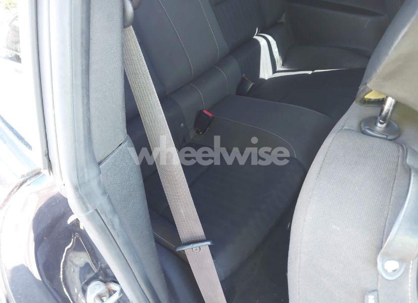 Photo 8 of 2013 Chevrolet Camaro 2LS (VIN 2G1FA1E33D9139043)