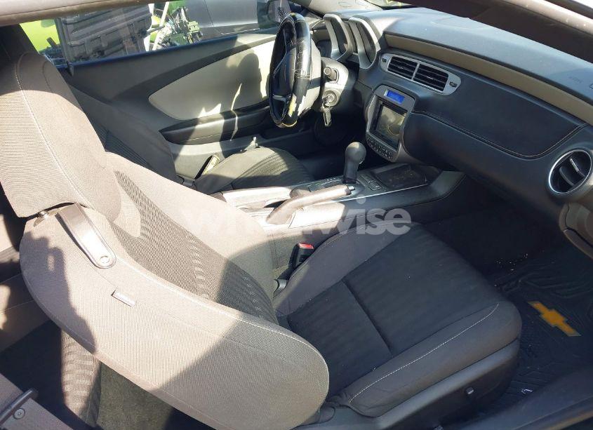 Photo 5 of 2014 Chevrolet Camaro 2LS (VIN 2G1FA1E33E9221663)