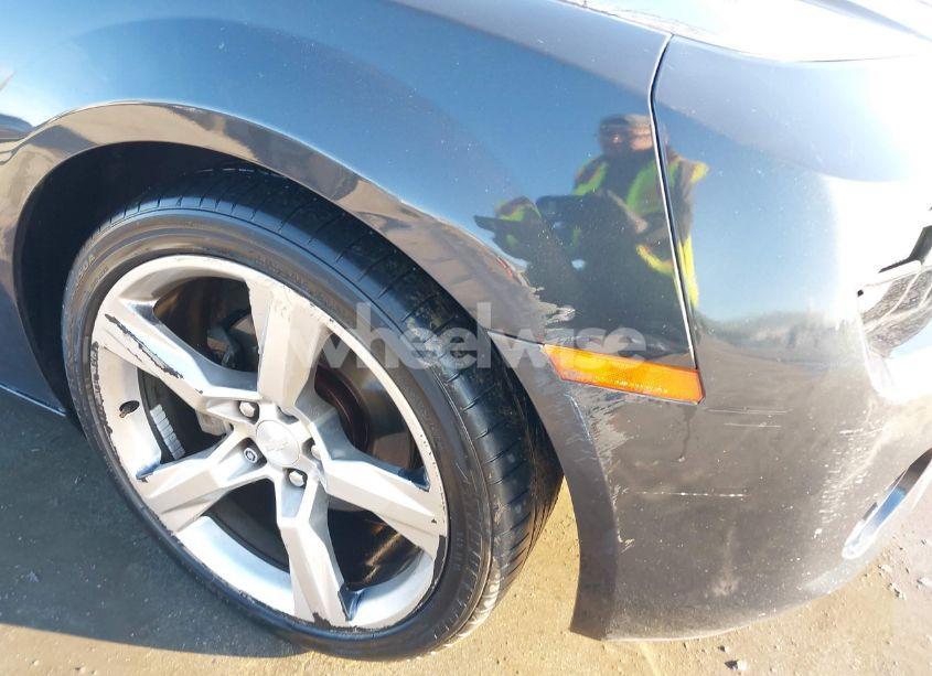 Photo 6 of 2013 Chevrolet Camaro 2LS (VIN 2G1FA1E34D9189000)