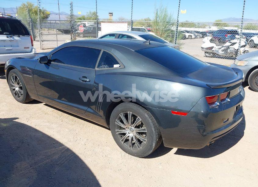 Photo 3 of 2013 Chevrolet Camaro 2LS (VIN 2G1FA1E34D9223713)