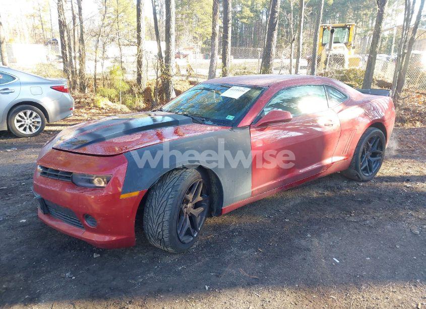 Photo 2 of 2015 Chevrolet Camaro 1LS (VIN 2G1FA1E34F9114008)