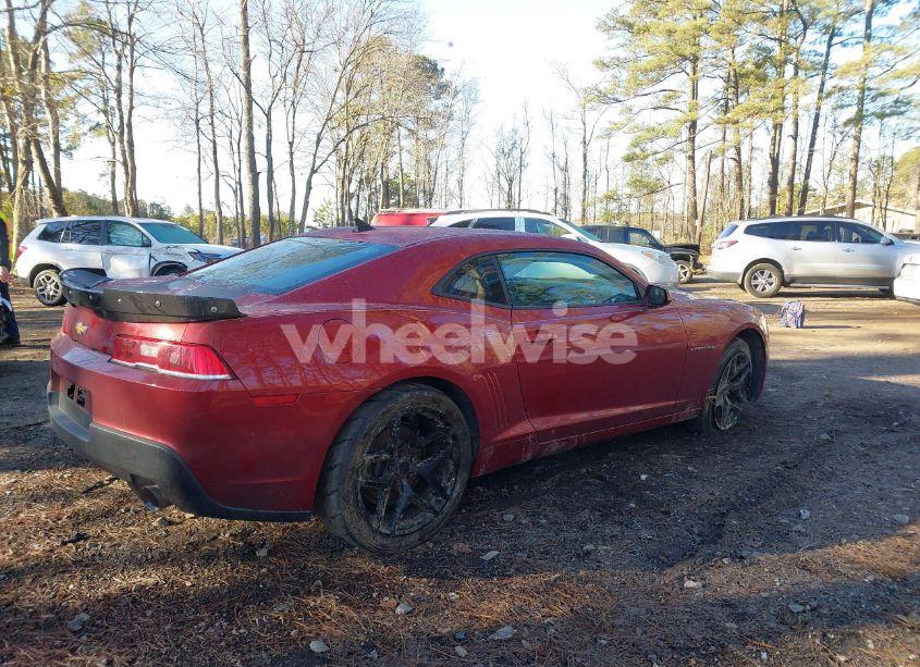Photo 4 of 2015 Chevrolet Camaro 1LS (VIN 2G1FA1E34F9114008)