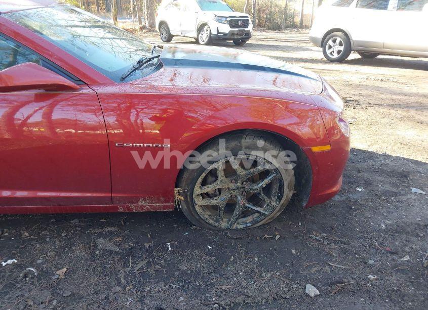 Photo 6 of 2015 Chevrolet Camaro 1LS (VIN 2G1FA1E34F9114008)