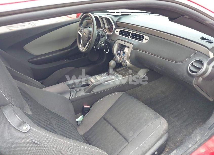 Photo 5 of 2014 Chevrolet Camaro 2LS (VIN 2G1FA1E35E9210843)