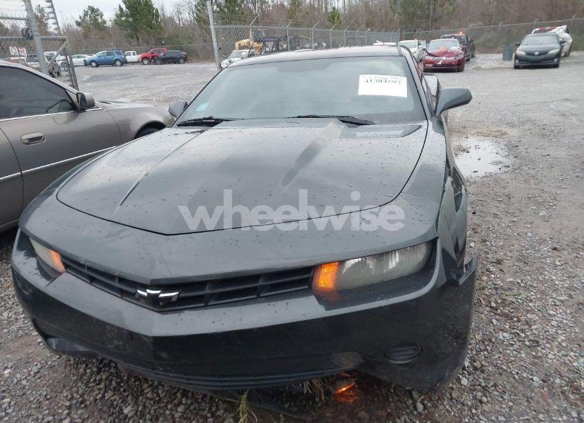 Photo 12 of 2014 Chevrolet Camaro 2LS (VIN 2G1FA1E35E9320999)