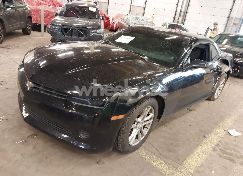 Photo 2 of 2015 Chevrolet Camaro 1LS (VIN 2G1FA1E35F9297290)