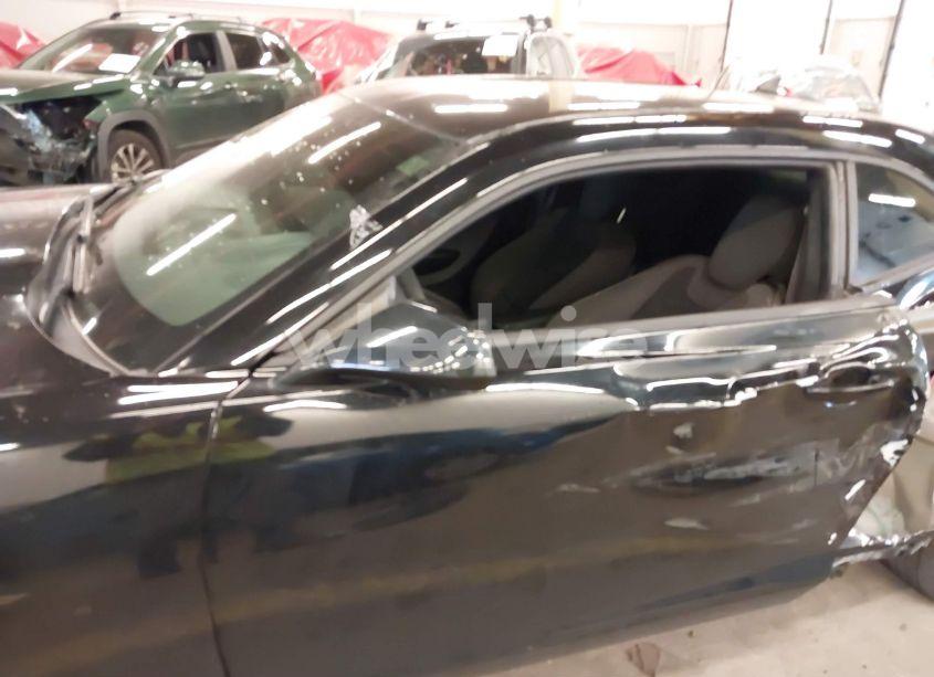 Photo 21 of 2015 Chevrolet Camaro 1LS (VIN 2G1FA1E35F9297290)