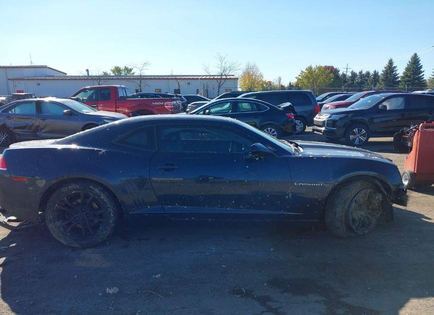 Photo 12 of 2014 Chevrolet Camaro 2LS (VIN 2G1FA1E36E9267777)