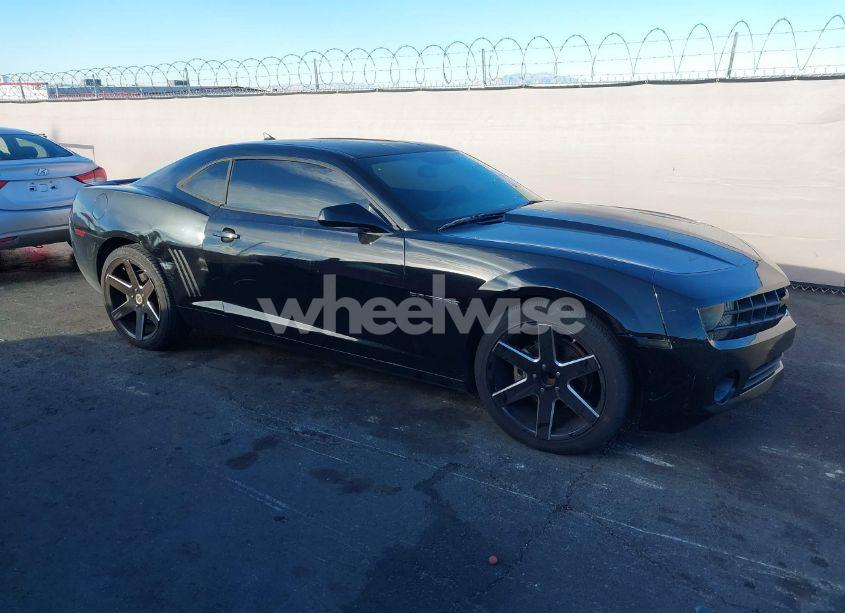 2012 Chevrolet Camaro 2LS (VIN 2G1FA1E37C9179057) main photo