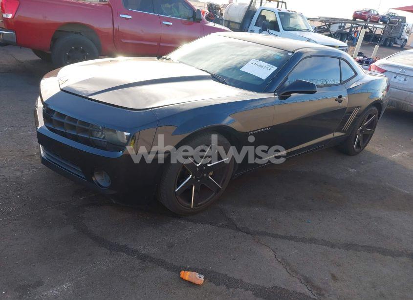 Photo 6 of 2012 Chevrolet Camaro 2LS (VIN 2G1FA1E37C9179057)