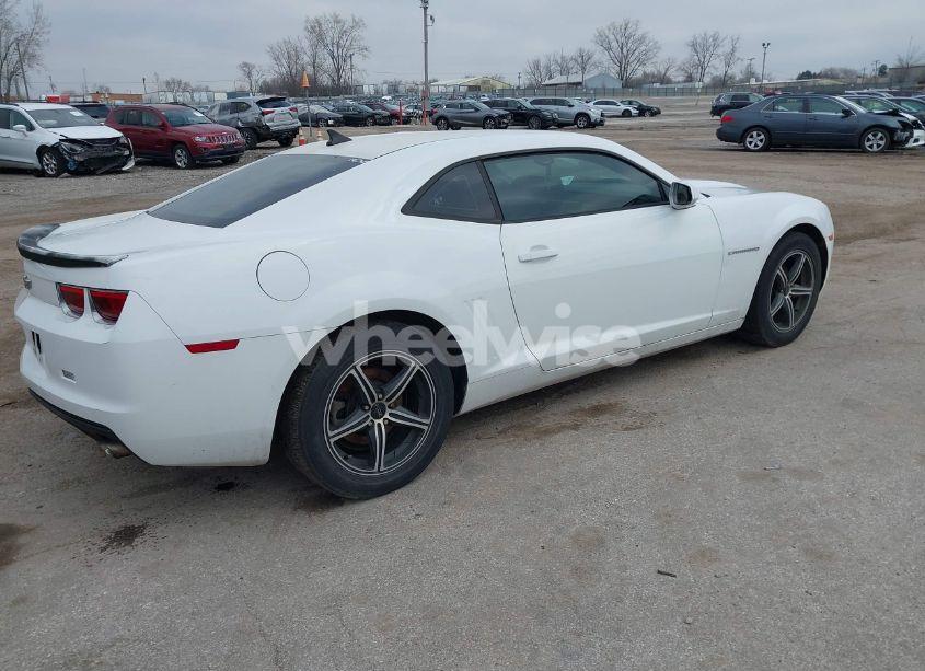 Photo 4 of 2012 Chevrolet Camaro 2LS (VIN 2G1FA1E38C9191427)