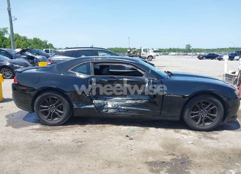 Photo 13 of 2014 Chevrolet Camaro 2LS (VIN 2G1FA1E38E9129299)