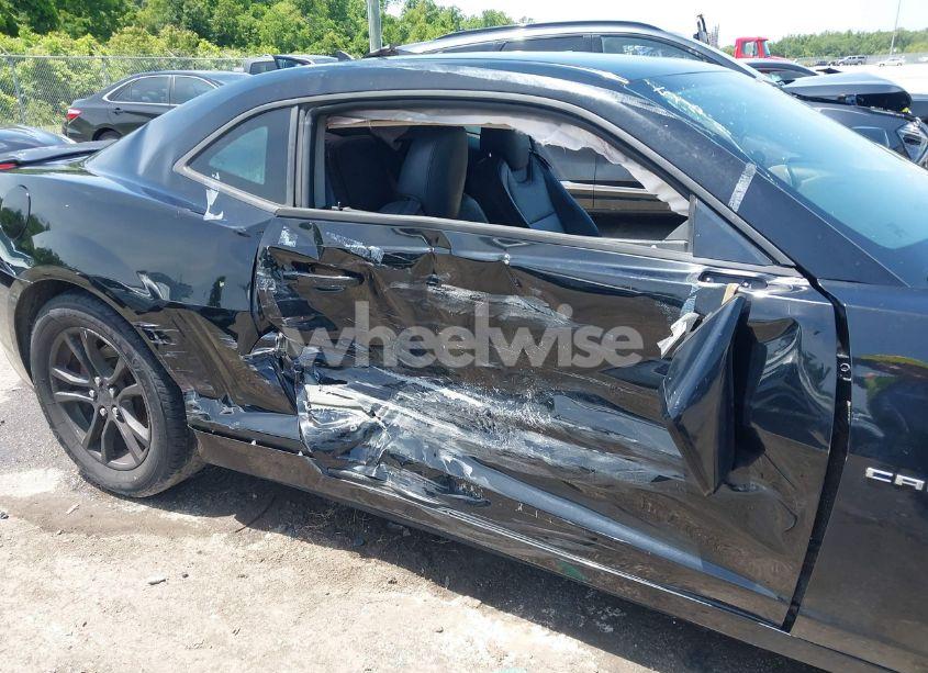 Photo 6 of 2014 Chevrolet Camaro 2LS (VIN 2G1FA1E38E9129299)