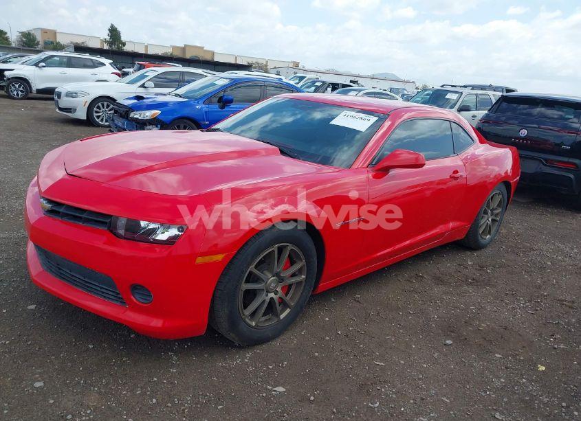Photo 2 of 2015 Chevrolet Camaro 1LS (VIN 2G1FA1E38F9239643)