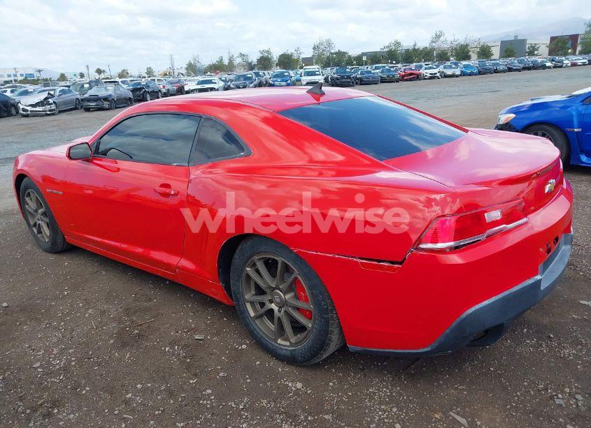 Photo 3 of 2015 Chevrolet Camaro 1LS (VIN 2G1FA1E38F9239643)