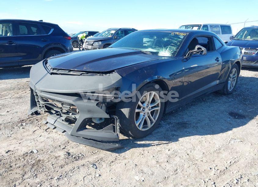 Photo 2 of 2014 Chevrolet Camaro 2LS (VIN 2G1FA1E39E9121180)