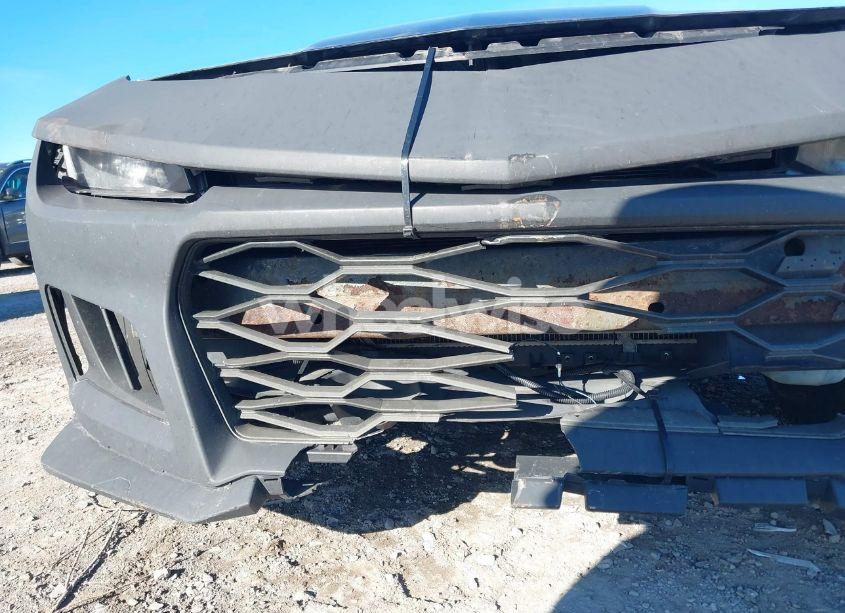 Photo 6 of 2014 Chevrolet Camaro 2LS (VIN 2G1FA1E39E9121180)