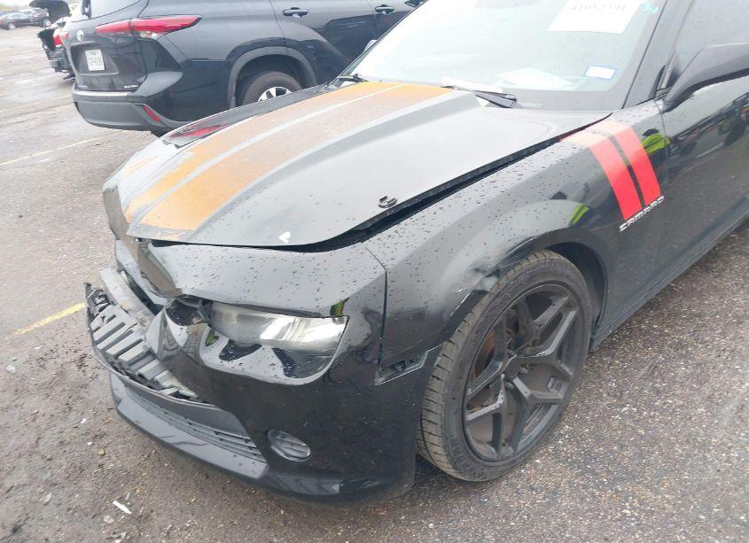 Photo 6 of 2014 Chevrolet Camaro 2LS (VIN 2G1FA1E39E9181038)