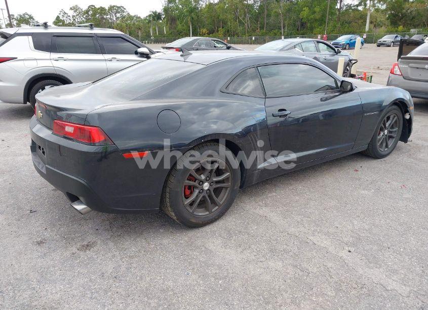 Photo 4 of 2014 Chevrolet Camaro 2LS (VIN 2G1FA1E39E9286100)