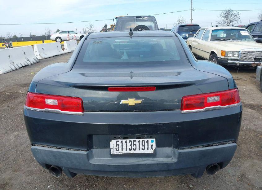 Photo 16 of 2015 Chevrolet Camaro 1LS (VIN 2G1FA1E39F9152883)