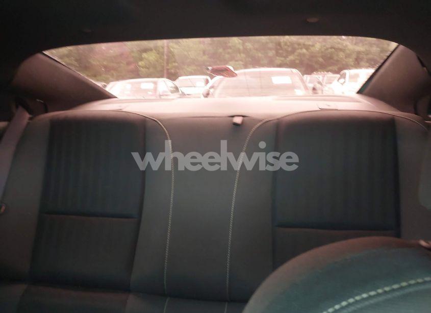 Photo 18 of 2014 Chevrolet Camaro 2LS (VIN 2G1FA1E3XE9208991)