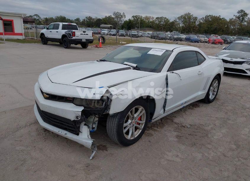 Photo 2 of 2015 Chevrolet Camaro 1LS (VIN 2G1FA1E3XF9231737)