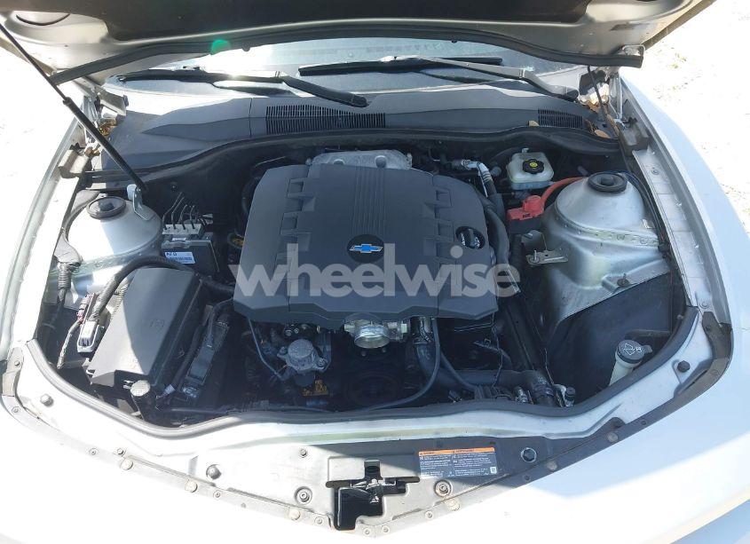 Photo 10 of 2011 Chevrolet Camaro 2LS (VIN 2G1FA1ED1B9113515)