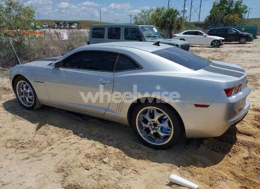 Photo 14 of 2011 Chevrolet Camaro 2LS (VIN 2G1FA1ED1B9113515)