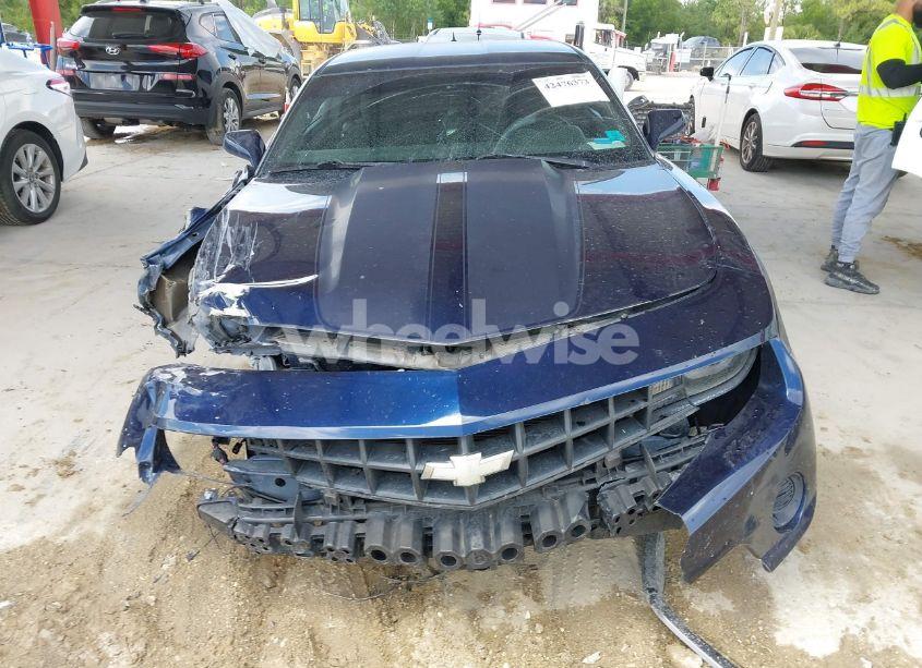 Photo 11 of 2011 Chevrolet Camaro 2LS (VIN 2G1FA1ED1B9185735)