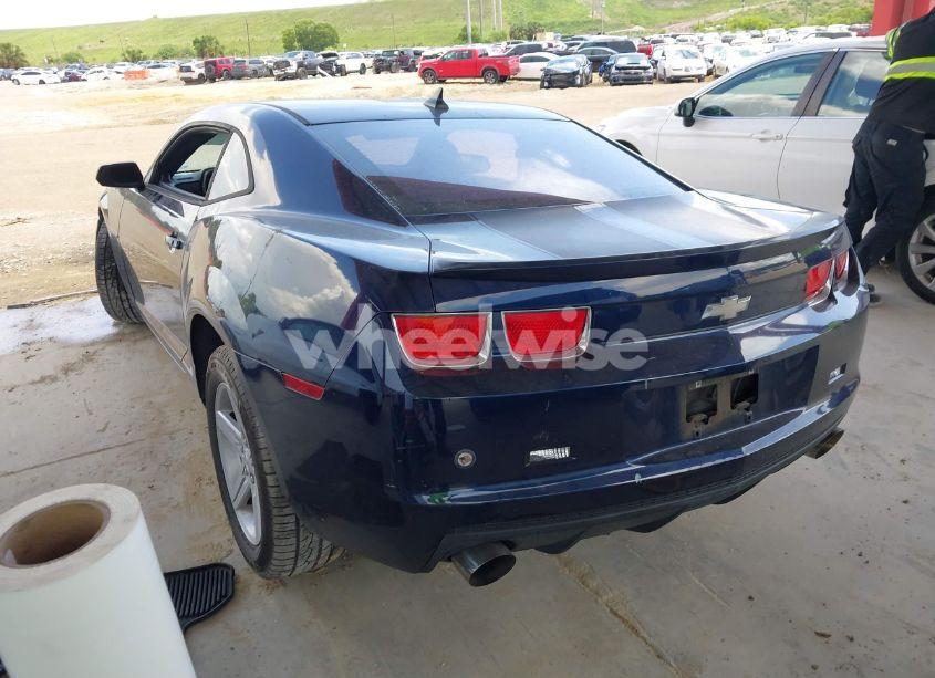 Photo 3 of 2011 Chevrolet Camaro 2LS (VIN 2G1FA1ED1B9185735)