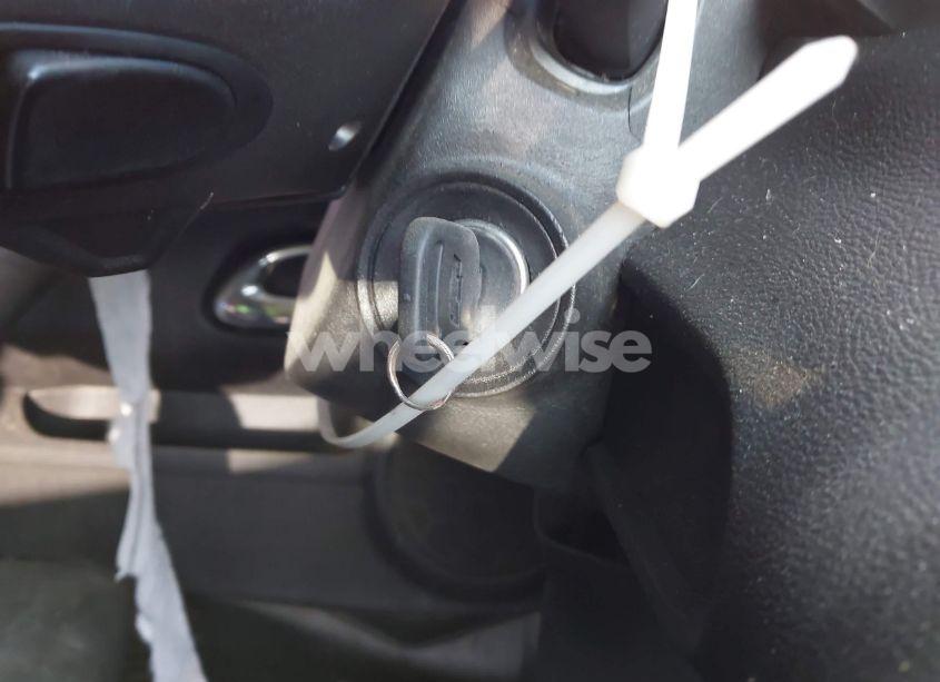 Photo 11 of 2011 Chevrolet Camaro 2LS (VIN 2G1FA1ED1B9205160)