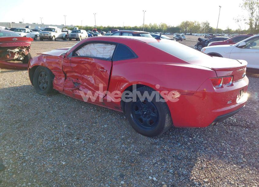 Photo 3 of 2011 Chevrolet Camaro 2LS (VIN 2G1FA1ED1B9205160)