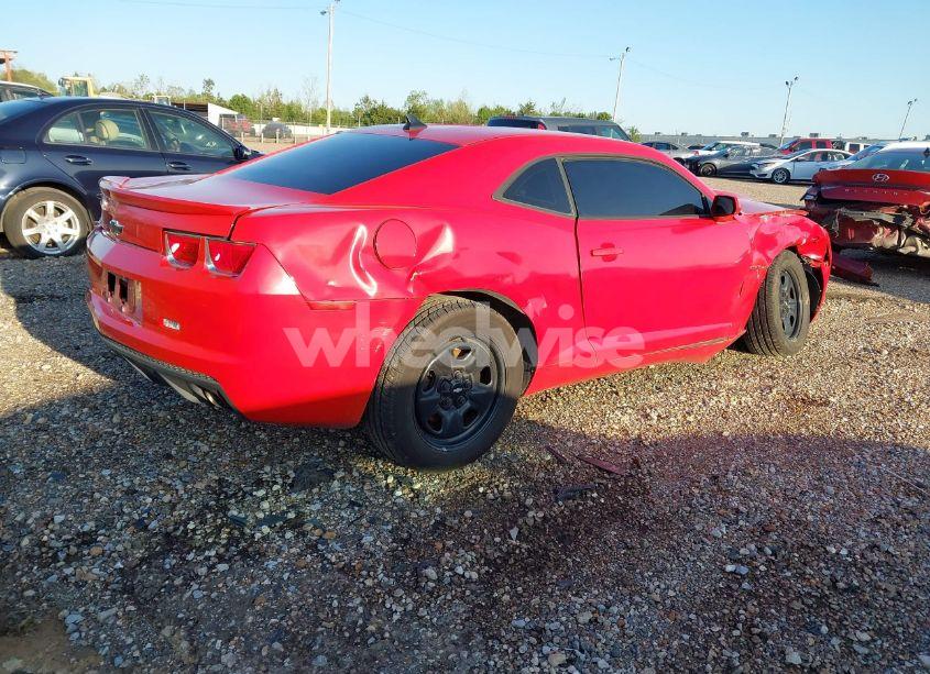 Photo 4 of 2011 Chevrolet Camaro 2LS (VIN 2G1FA1ED1B9205160)