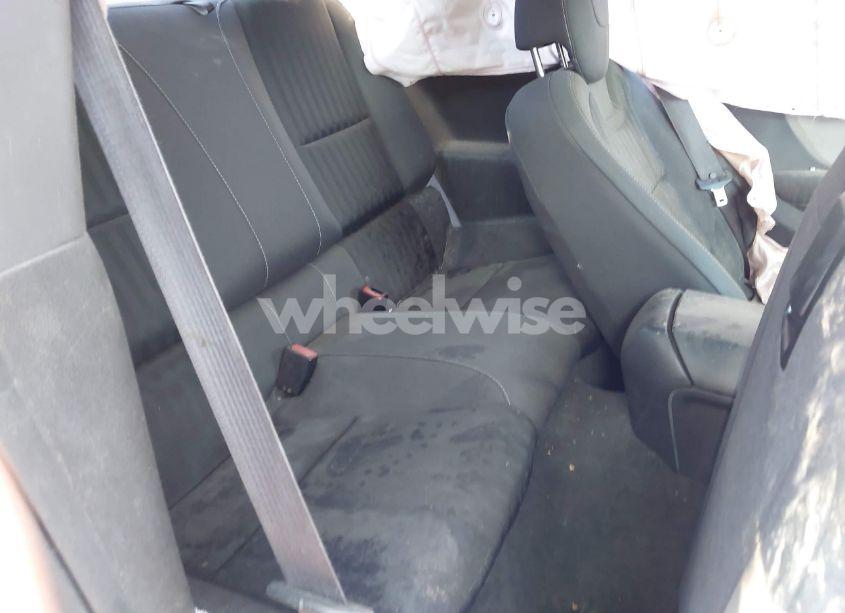 Photo 8 of 2011 Chevrolet Camaro 2LS (VIN 2G1FA1ED1B9205160)