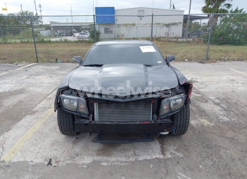 Photo 12 of 2011 Chevrolet Camaro 2LS (VIN 2G1FA1ED2B9183377)