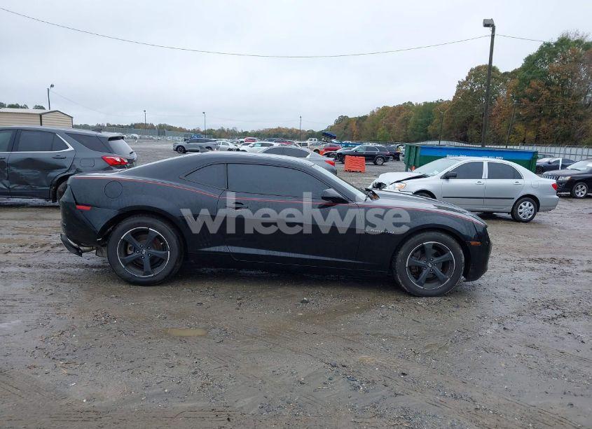 Photo 13 of 2011 Chevrolet Camaro 2LS (VIN 2G1FA1ED3B9165616)