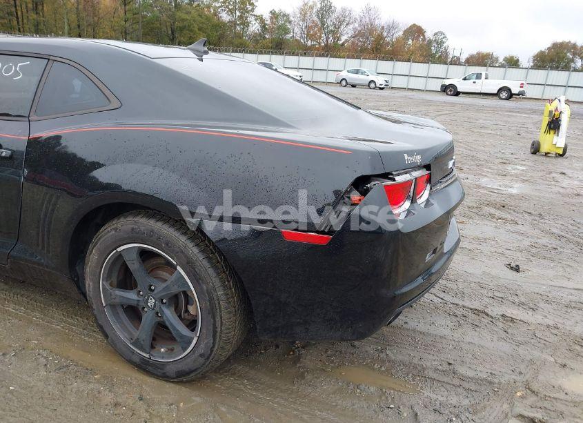 Photo 17 of 2011 Chevrolet Camaro 2LS (VIN 2G1FA1ED3B9165616)