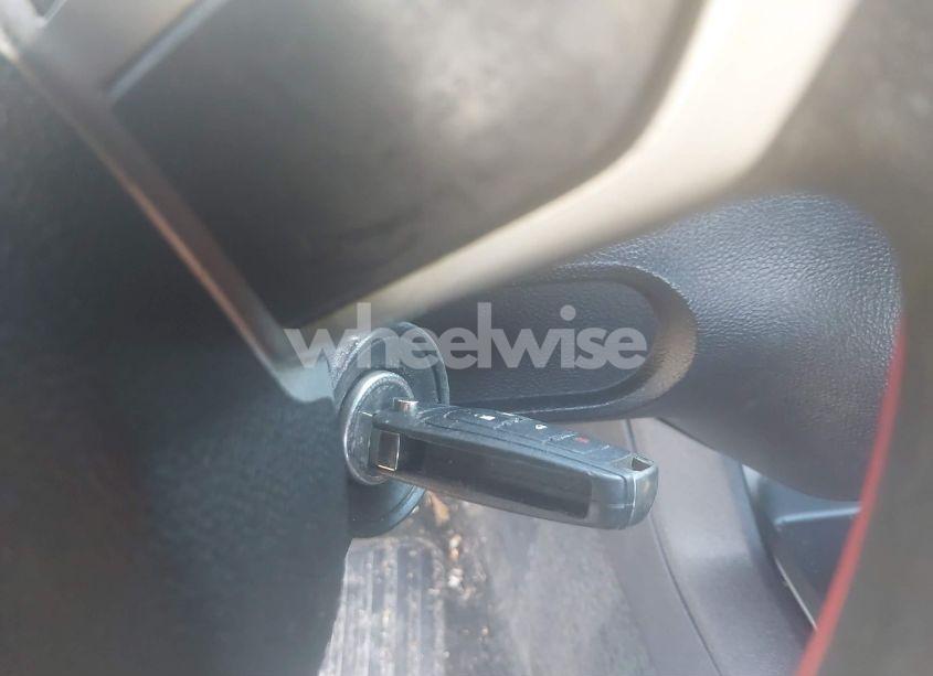 Photo 11 of 2011 Chevrolet Camaro 2LS (VIN 2G1FA1ED4B9160750)